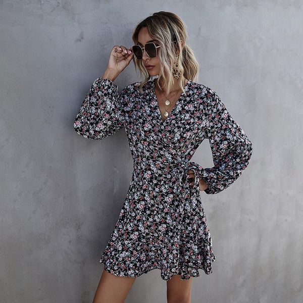 casual dresses 2021 summer floral short dress women v neck lentern sleeve high waist loose ladies mini print, Black;gray
casual dresses 2021 summer floral short dress women v neck lentern sleeve high waist loose ladies mini print, Black;gray