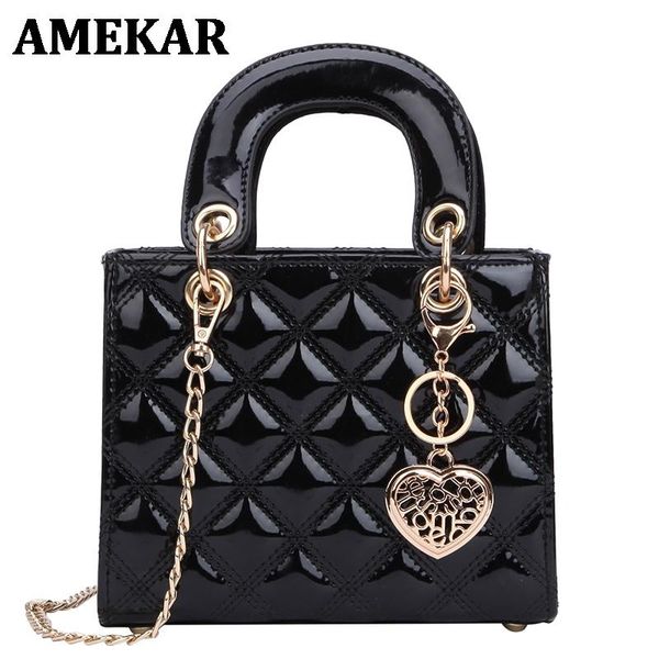 cosmetic bags & cases tote bag 2021 fashion patent leather women's designer handbag lingge chain shoulder messenge
cosmetic bags & cases tote bag 2021 fashion patent leather women's designer handbag lingge chain shoulder messenge