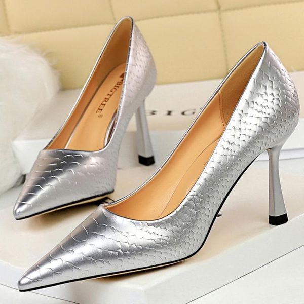 dress shoes 2021 women 8cm high heels pumps plus size 43 stripper party lady medium scarpins yellow silver prom fashion, Black
dress shoes 2021 women 8cm high heels pumps plus size 43 stripper party lady medium scarpins yellow silver prom fashion, Black