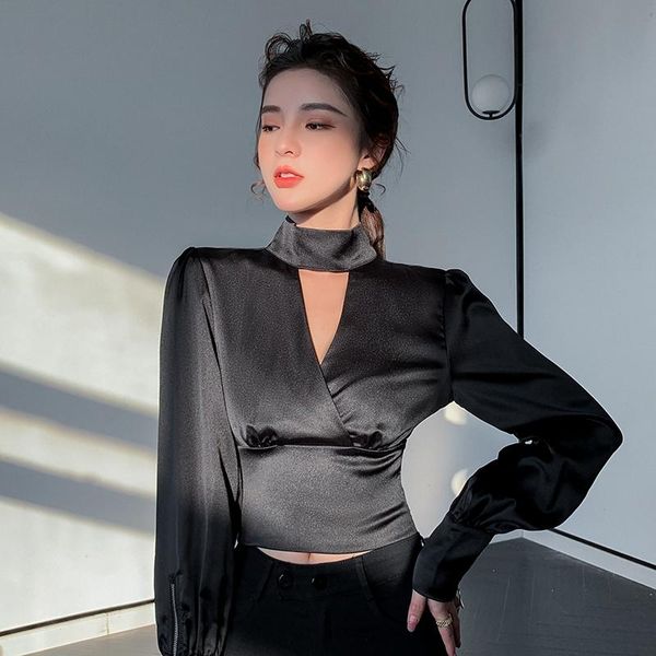 women's blouses & shirts women 2021 spring vintage stand neck hollow out elegant solid halter long sleeve casual, White
women's blouses & shirts women 2021 spring vintage stand neck hollow out elegant solid halter long sleeve casual, White