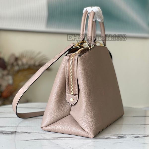 luxurys designers bags lu full black genuine leather letters flowers embossed women handbags zipper purses pala1s plain shoulder hand bag
luxurys designers bags lu full black genuine leather letters flowers embossed women handbags zipper purses pala1s plain shoulder hand bag
