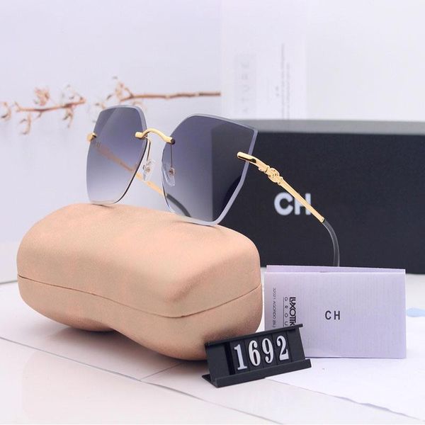 sunglasses 2021 women color gradient frameless fashion trend famous designeruv400, White;black
sunglasses 2021 women color gradient frameless fashion trend famous designeruv400, White;black
