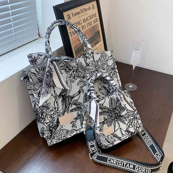 popular foreign style plaid canvas women's bag new net red pearl chain portable tote bag purse outlet
popular foreign style plaid canvas women's bag new net red pearl chain portable tote bag purse outlet