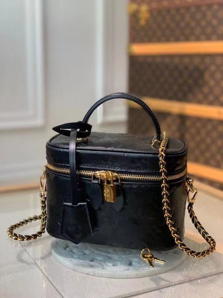 mini handbag cosmetic bag classic emed shoulder bag designer leather messenger bag purse large capacity christmas gift
mini handbag cosmetic bag classic emed shoulder bag designer leather messenger bag purse large capacity christmas gift