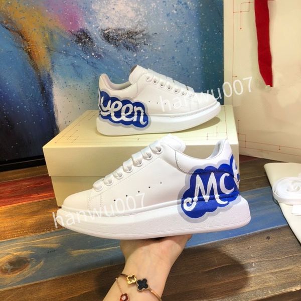 2021 designer women diamond boots platform chunky heel martin boot genuine leather bee star shoes deserts winter outdoor lady party buckle a, Black
2021 designer women diamond boots platform chunky heel martin boot genuine leather bee star shoes deserts winter outdoor lady party buckle a, Black