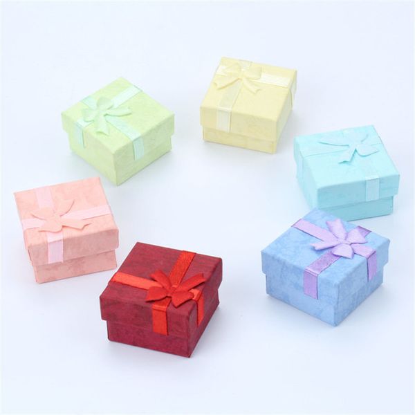 48pcs /lot favor bag whole multi colors jewelry ring earrings 4*4*3 packing gift box, Black;white
48pcs /lot favor bag whole multi colors jewelry ring earrings 4*4*3 packing gift box, Black;white