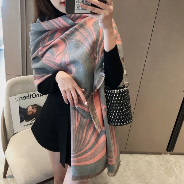 2020 new horsehead pattern warm shawl ab two-sided exquisite jacquard fashion suit size 180-65cm, Blue;gray
2020 new horsehead pattern warm shawl ab two-sided exquisite jacquard fashion suit size 180-65cm, Blue;gray