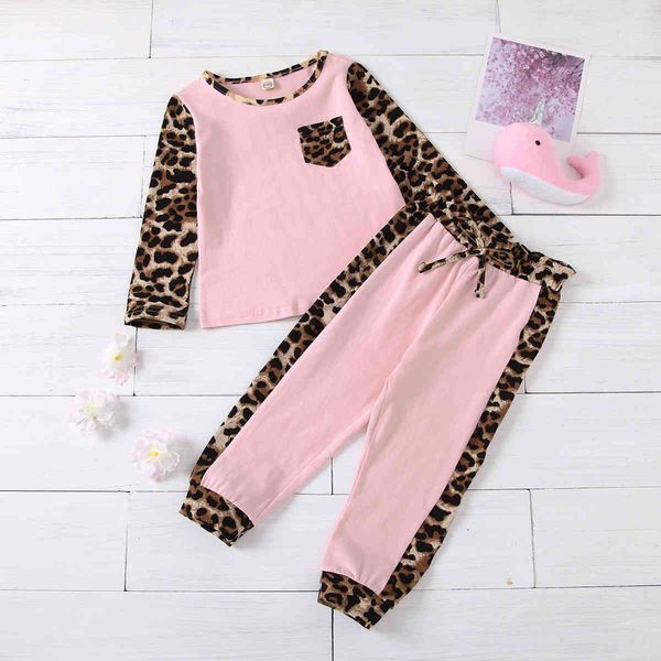 popular children round neck leopard print color matching autumn winter suit, White
popular children round neck leopard print color matching autumn winter suit, White