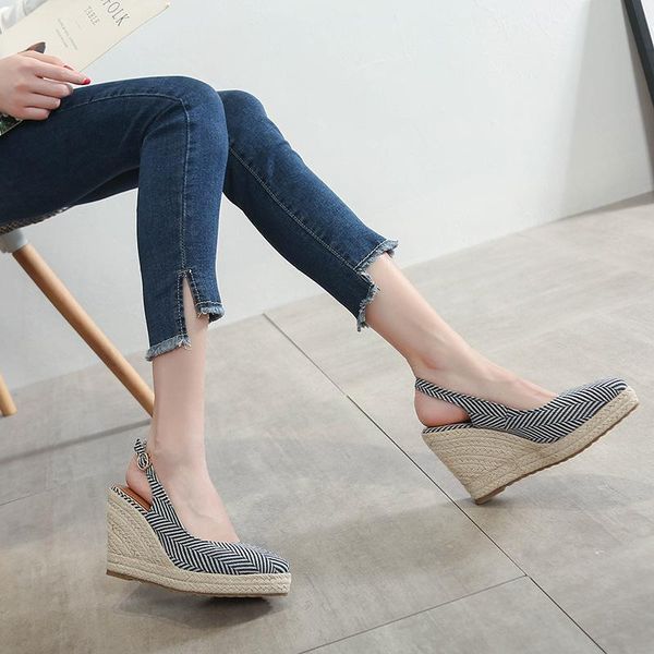 dress shoes fashion all-match wedge sandals women 2021 single pointed toe high heel platform, Black
dress shoes fashion all-match wedge sandals women 2021 single pointed toe high heel platform, Black