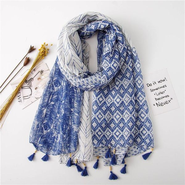 scarves 2021 women fashion sky blue paisley plaid tassel viscose shawl lady print soft wrap pashmina stole bufanda muslim hijab 180*90cm, Blue;gray
scarves 2021 women fashion sky blue paisley plaid tassel viscose shawl lady print soft wrap pashmina stole bufanda muslim hijab 180*90cm, Blue;gray