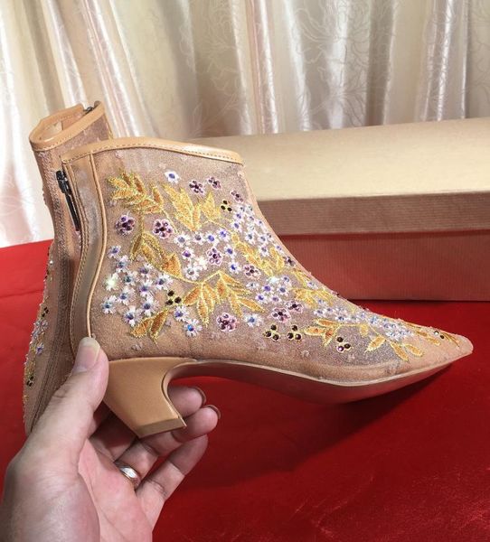 boots beauty gold embroidery flowers crystal mesh ankle ladies rough kitten heels pointed toe rhinestone drilled floral bottine, Black
boots beauty gold embroidery flowers crystal mesh ankle ladies rough kitten heels pointed toe rhinestone drilled floral bottine, Black