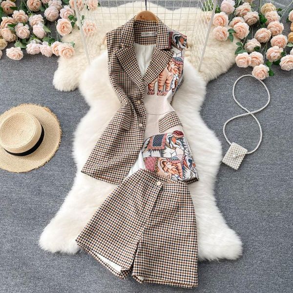 women's tracksuits b576 autumn 2021 fashion western suit collar sleeveless vest jacket wide leg shorts two-piece sets, Gray
women's tracksuits b576 autumn 2021 fashion western suit collar sleeveless vest jacket wide leg shorts two-piece sets, Gray