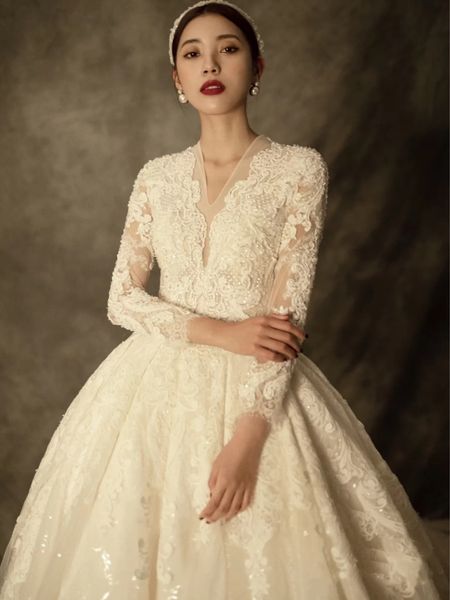 vintage wedding dresses with long-sleeves v-neck pearls appliqued race zipper ball gown wedding dress custom made vestidos de novia, White
vintage wedding dresses with long-sleeves v-neck pearls appliqued race zipper ball gown wedding dress custom made vestidos de novia, White
