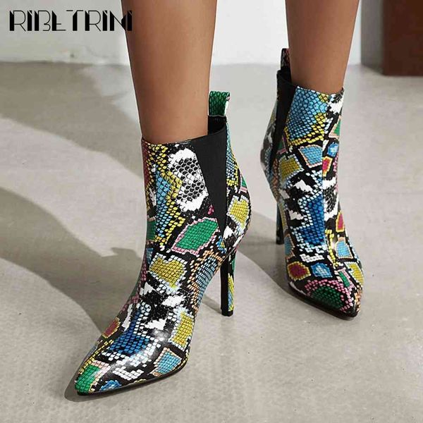 boots fashion party thin high heels shoes trendy colorful snake print women mature pointed toe boots, Black
boots fashion party thin high heels shoes trendy colorful snake print women mature pointed toe boots, Black