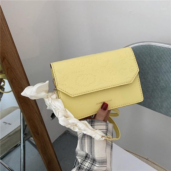 evening bags trendy fashion printed shoulder bag women chic ribbon strap pu leather crossbody ladies small flap handbag designer
evening bags trendy fashion printed shoulder bag women chic ribbon strap pu leather crossbody ladies small flap handbag designer