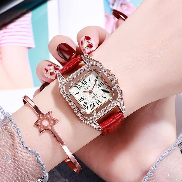wristwatches square luxury diamond women watches 2021 leather ladies watch waterproof female quartz wristwatch relogio feminino, Slivery;brown
wristwatches square luxury diamond women watches 2021 leather ladies watch waterproof female quartz wristwatch relogio feminino, Slivery;brown