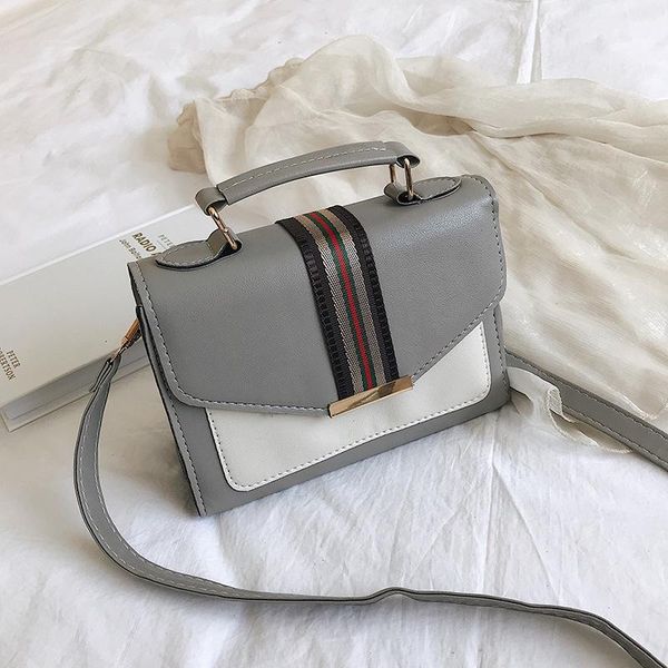 evening bags women's shoulder bag woven tape delicate metal lock contrast color leather crossbody handbags wholesale 2021 female
evening bags women's shoulder bag woven tape delicate metal lock contrast color leather crossbody handbags wholesale 2021 female
