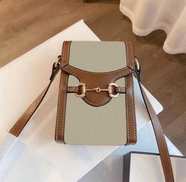 shoulder bags mobile phone bag lady wallet messenger bag letter stitching shoulder bag wallet wide shoulder strap fashionable lady
shoulder bags mobile phone bag lady wallet messenger bag letter stitching shoulder bag wallet wide shoulder strap fashionable lady