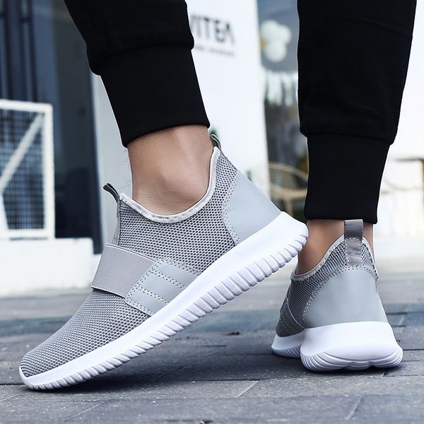 2022 women mens running shoes sport trainers big size 46 black white red gray outdoor jogging sneakers code: lx19-1533
2022 women mens running shoes sport trainers big size 46 black white red gray outdoor jogging sneakers code: lx19-1533