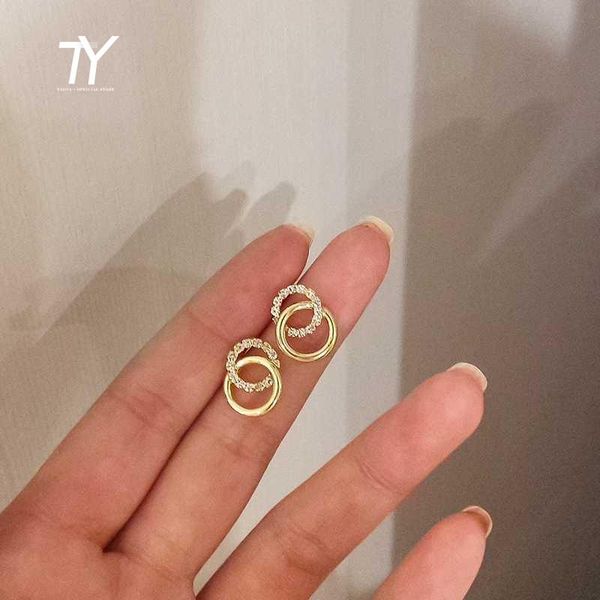 dangle & chandelier 2021 korean classic double circle clasp gold earrings for woman fashion girl's jewelry wedding party luxury, Silver
dangle & chandelier 2021 korean classic double circle clasp gold earrings for woman fashion girl's jewelry wedding party luxury, Silver