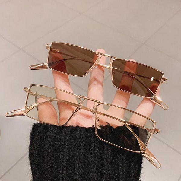 classic fashion vintage small square sunglasses men women 2021 designer travel driving metal sun glasses uv400, White;black
classic fashion vintage small square sunglasses men women 2021 designer travel driving metal sun glasses uv400, White;black