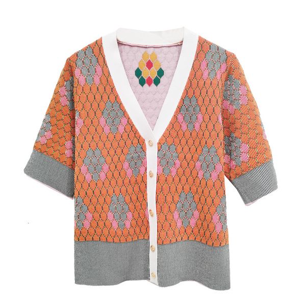 sweater knit 2021 orange checkered contrast jacquard short sleeve v-neck loose cardigan with half skirt two-piece set, White;black
sweater knit 2021 orange checkered contrast jacquard short sleeve v-neck loose cardigan with half skirt two-piece set, White;black