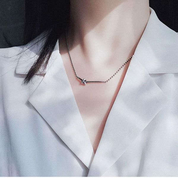 chains yaologe 925 sterling silver necklace ladies fashion simple retro rope knot pendant clavicle chain party jewelry gift
chains yaologe 925 sterling silver necklace ladies fashion simple retro rope knot pendant clavicle chain party jewelry gift