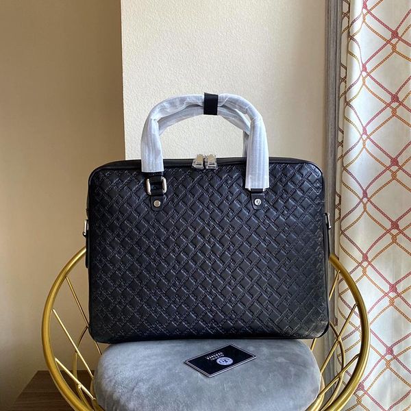 briefcases european fashion men's briefcases, designer handbags, leather bags for 2021.factory direct selling, , per
briefcases european fashion men's briefcases, designer handbags, leather bags for 2021.factory direct selling, , per