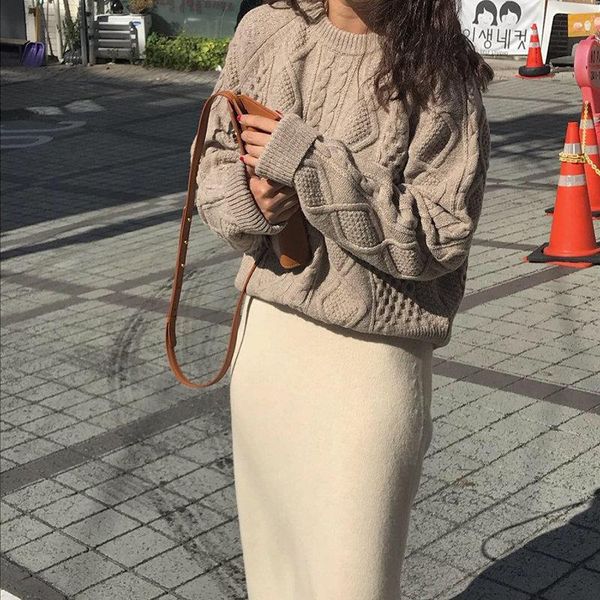 women's sweaters sweet knitted sweater 2021 spring women loose twisted pullovers students vintage all-match casual solid soft, White;black
women's sweaters sweet knitted sweater 2021 spring women loose twisted pullovers students vintage all-match casual solid soft, White;black