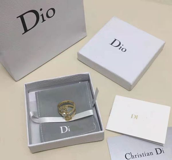 net red ring letter hand decoration hollow inlaid diamond pearl ring, Silver
net red ring letter hand decoration hollow inlaid diamond pearl ring, Silver