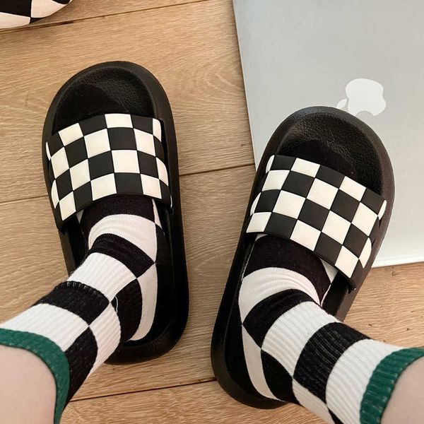 black and white chessboard checkerboard household eva odor proof summer female ins feeling of stepping on excrement thick bottomed beach
black and white chessboard checkerboard household eva odor proof summer female ins feeling of stepping on excrement thick bottomed beach