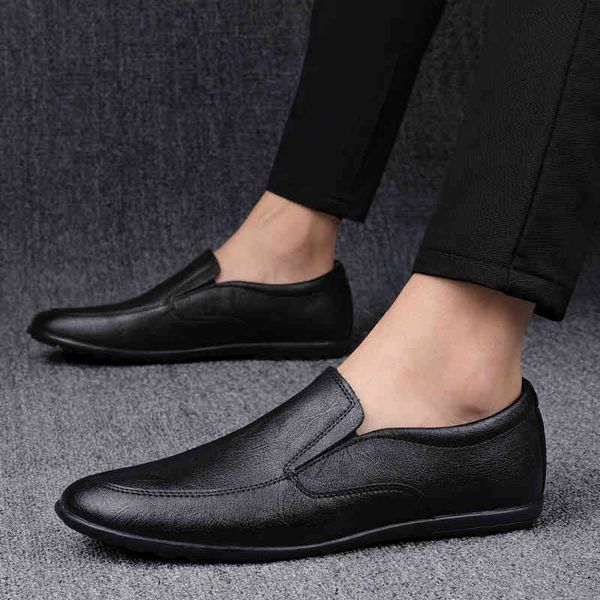 dress shoes 2021 men summer genuine leather slip on black loafers s moccasinsmclassic breathable hollow male driving zema 
dress shoes 2021 men summer genuine leather slip on black loafers s moccasinsmclassic breathable hollow male driving zema