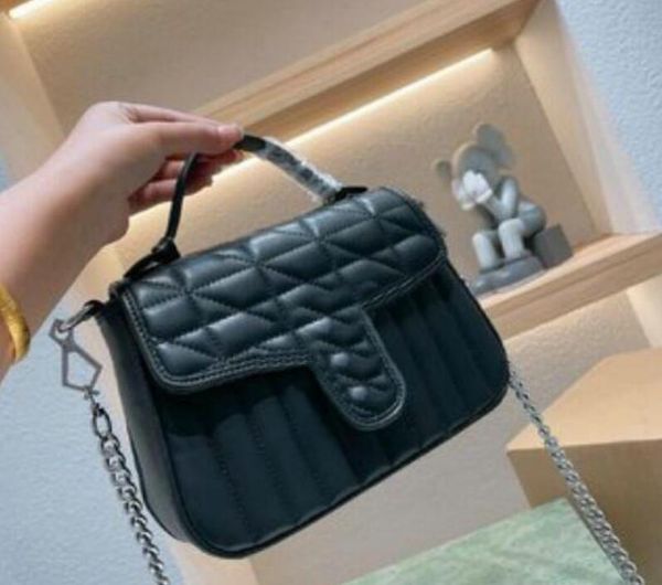 2022 marmont diamond bag love heart wave pattern shoulder bag chain handbags crossbody lady leather classic style tote bags
2022 marmont diamond bag love heart wave pattern shoulder bag chain handbags crossbody lady leather classic style tote bags