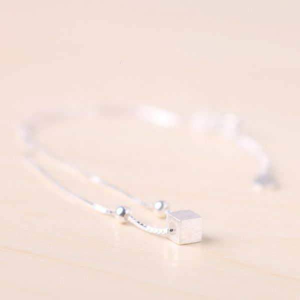 s925 sterling silver hand drawn small square chain female japanese and korean fengsen sweet simple fashion foot accessories, Red;blue
s925 sterling silver hand drawn small square chain female japanese and korean fengsen sweet simple fashion foot accessories, Red;blue