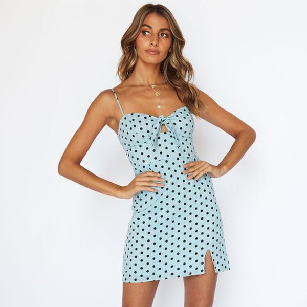 polka dot slit dress women vintage bowknot bodycon dress backless beach split mini sundress cotton blue dress vestidos 210415, Black;gray
polka dot slit dress women vintage bowknot bodycon dress backless beach split mini sundress cotton blue dress vestidos 210415, Black;gray