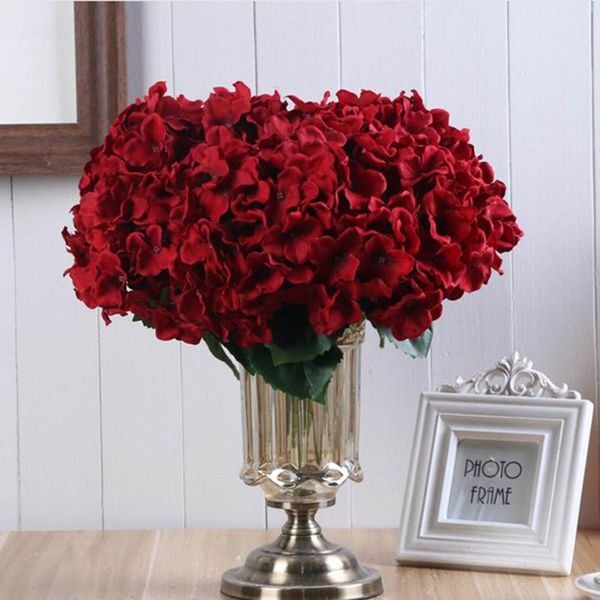 3pcs/lot wedding party decoration red/pink/white/blue 13 color 5 heads 30cm silk cloth hydrangea artificial flower bouquet decorative flower
3pcs/lot wedding party decoration red/pink/white/blue 13 color 5 heads 30cm silk cloth hydrangea artificial flower bouquet decorative flower