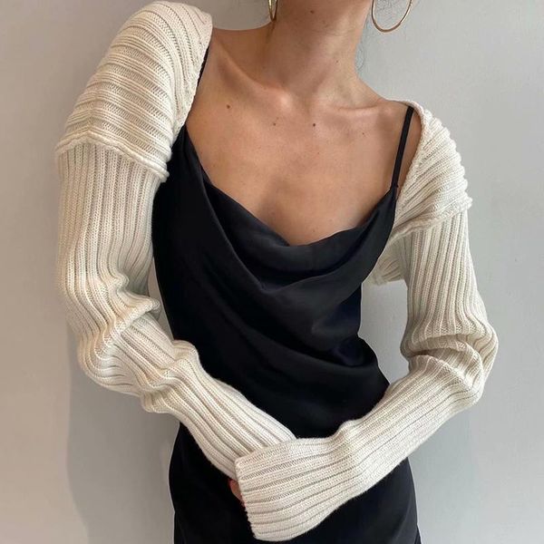 women's knits & tees kendall jenner white knitted shawl wraps ponchos for woman 2021 spring summer designer luxury female clothing
women's knits & tees kendall jenner white knitted shawl wraps ponchos for woman 2021 spring summer designer luxury female clothing