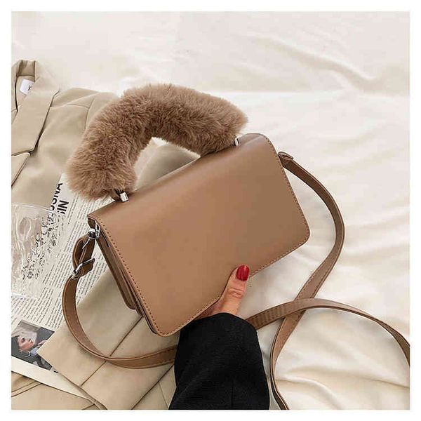 women's bag luxury plush handbag purse fashion princess wrist strap single shoulder messenger bag casual handbag
women's bag luxury plush handbag purse fashion princess wrist strap single shoulder messenger bag casual handbag