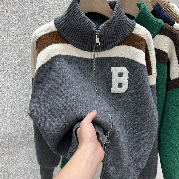 womens print letter jackets fashion trend patchwork zipper cardigan sweater outerwears designer female winter casual knitted sweaters coats, Black;brown
womens print letter jackets fashion trend patchwork zipper cardigan sweater outerwears designer female winter casual knitted sweaters coats, Black;brown
