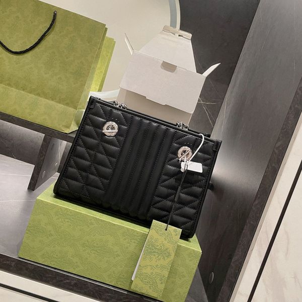 5a+ shoulder designer bags luxury crossbody bag high-quality genuine leather classic fashion brand silver chain three styles with original b
5a+ shoulder designer bags luxury crossbody bag high-quality genuine leather classic fashion brand silver chain three styles with original b