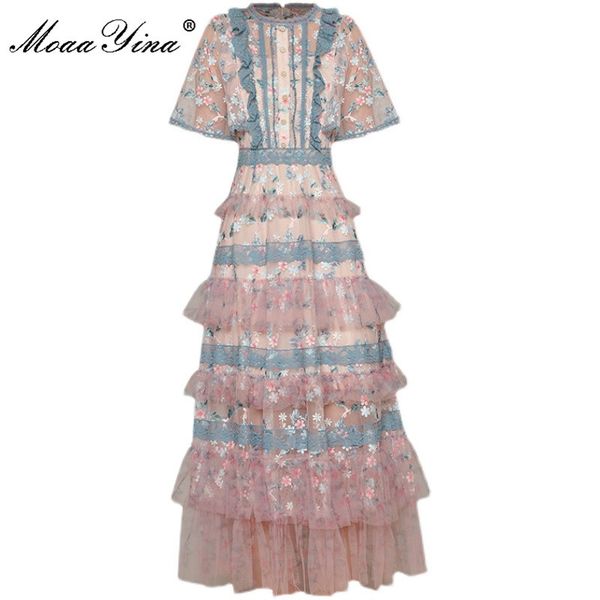 fashion designer dress summer women dress o-neck short sleeve lace splicing flowers embroidered mesh vintage midi 210524, Black;gray
fashion designer dress summer women dress o-neck short sleeve lace splicing flowers embroidered mesh vintage midi 210524, Black;gray