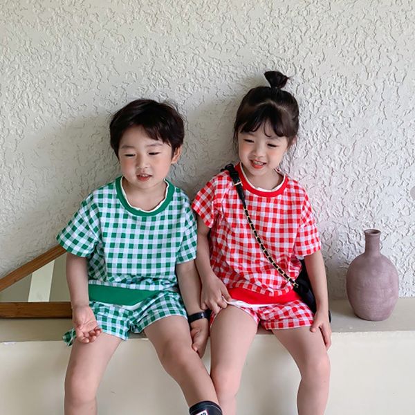 childrens set 2021 summer new male female treasure leisure plaid round neck t-shirt shorts two-piece suit, White
childrens set 2021 summer new male female treasure leisure plaid round neck t-shirt shorts two-piece suit, White