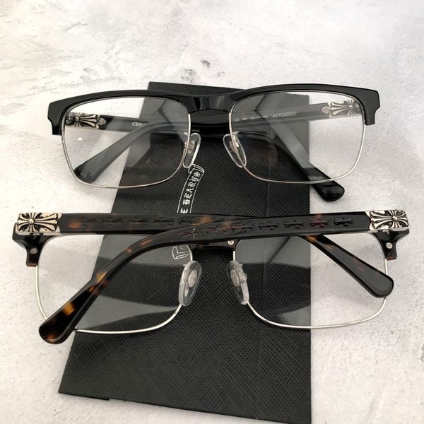 crimson super wide face plate glasses adickded light black myopia frame, White;black
crimson super wide face plate glasses adickded light black myopia frame, White;black