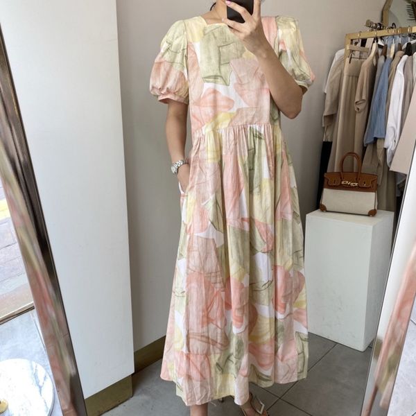 lace up puff sleeve robe korean long dress tie dye woman clothing summer vintage dresses square collar high waist 210510, Black;gray
lace up puff sleeve robe korean long dress tie dye woman clothing summer vintage dresses square collar high waist 210510, Black;gray