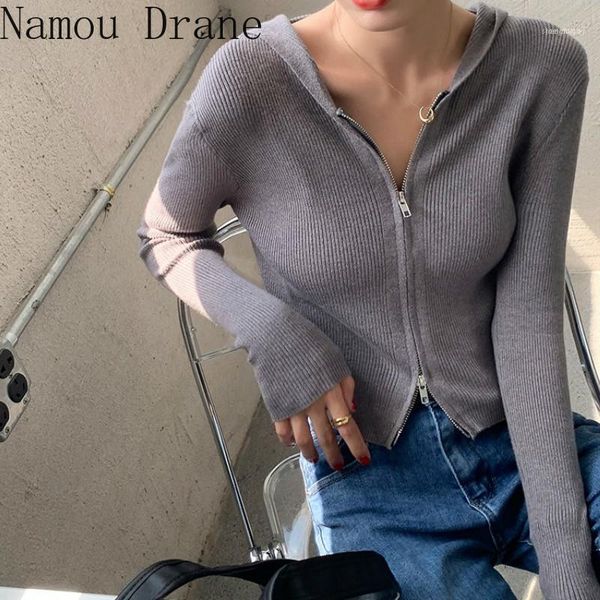 vintgae double zipper short knitted cardigan 2021 autumn long sleeve hooded sweater coat slim solid knitwear1, White
vintgae double zipper short knitted cardigan 2021 autumn long sleeve hooded sweater coat slim solid knitwear1, White