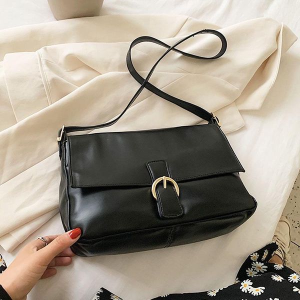 women's retro pu leather cross handbag, large capacity shoulder bag, solid color, trend, underarm, black, 2021 body
women's retro pu leather cross handbag, large capacity shoulder bag, solid color, trend, underarm, black, 2021 body