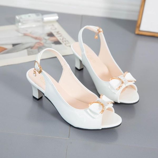sandals 2021 summer fashion simple temperament high heels decorated with bow for women, Black
sandals 2021 summer fashion simple temperament high heels decorated with bow for women, Black