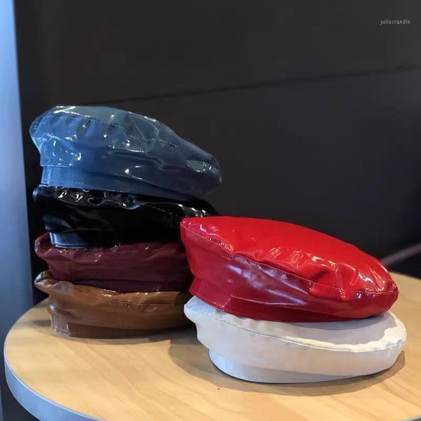 berets 2021 beret female japanese autumn bright leather flat fashion painter hat solid color octagonal sboy casual, Blue;gray
berets 2021 beret female japanese autumn bright leather flat fashion painter hat solid color octagonal sboy casual, Blue;gray