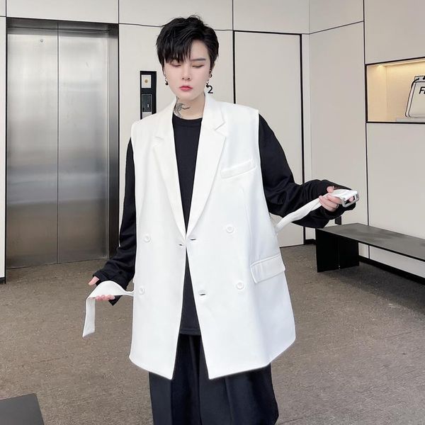 men's vests japanese suit vest spring and autumn design sense of minority ruffian handsome belt decoration double breasted hairstylist, Black;white
men's vests japanese suit vest spring and autumn design sense of minority ruffian handsome belt decoration double breasted hairstylist, Black;white