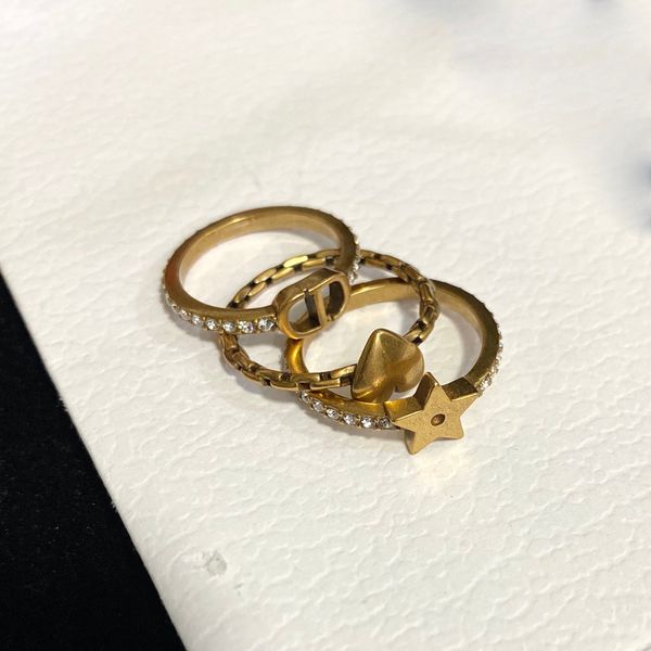 fashion gold letter love rings bague for lady cd three in one suit jewelry cluster ring with box, Golden;silver
fashion gold letter love rings bague for lady cd three in one suit jewelry cluster ring with box, Golden;silver